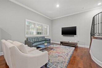 300 Beach Dr NE in St. Petersburg, FL - Building Photo - Building Photo