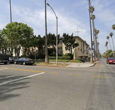 501 S Kingsley Dr in Los Angeles, CA - Building Photo - Building Photo