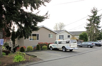 1302 --1306 Chestnut St in Everett, WA - Foto de edificio - Building Photo