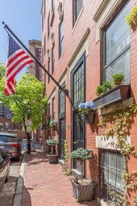 47 Grove St, Unit A in Boston, MA - Building Photo - Building Photo