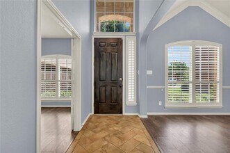 404 Wentworth Dr in McKinney, TX - Foto de edificio - Building Photo