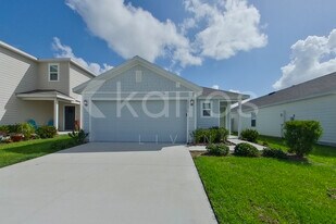 8595 SW 43rd Ter in Ocala, FL - Building Photo