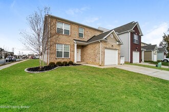 3201 Cotton Ln in Jeffersonville, IN - Building Photo - Building Photo