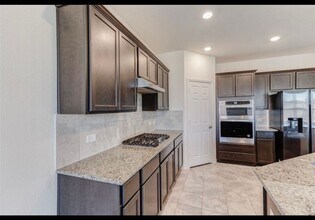 321 Wild Onion Ln in Fort Worth, TX - Building Photo - Building Photo