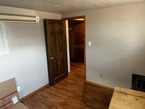 302 W 7th St in Ogallala, NE - Building Photo - Interior Photo