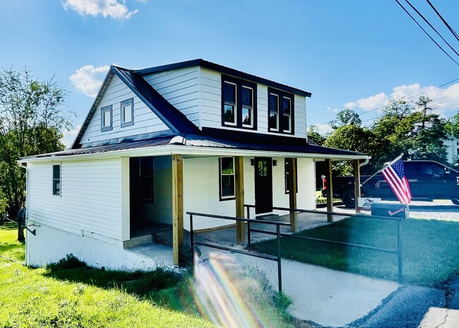 property at 170 Georgetown Rd