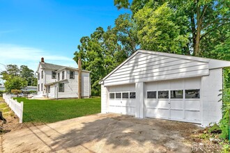 33 Stockton Ave in Jamesburg, NJ - Building Photo - Building Photo