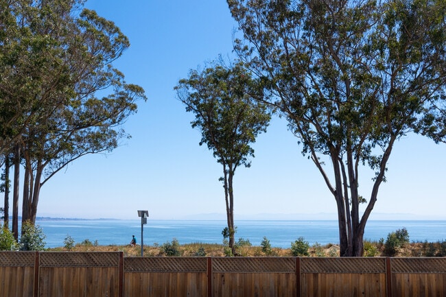 815 Balboa Ave, Unit 103 in Capitola, CA - Building Photo - Building Photo