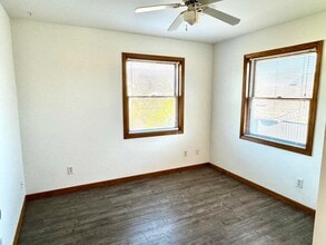 210 E Verona Ave in Verona, WI - Foto de edificio - Building Photo