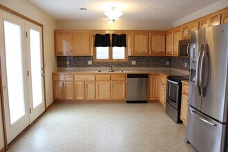202 William Dr in Ogden, KS - Building Photo - Building Photo