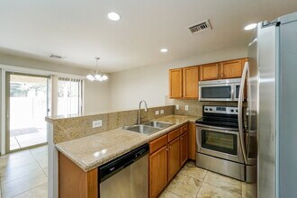 5712 E Vuelta De Nuestro Pueblo in Tucson, AZ - Building Photo - Building Photo