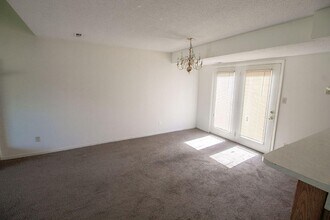 3600 Hermitage Rd in Columbia, MO - Building Photo - Building Photo