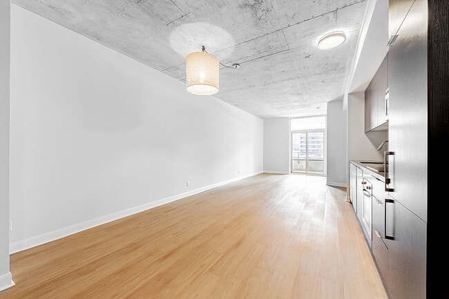 property at 478 King St W