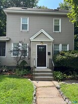 246 Goffe Terrace in New Haven, CT - Building Photo