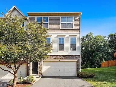 property at 42714 Ogilvie Square