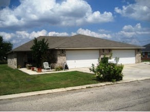 104-173 Highview Ln in Seguin, TX - Building Photo - Building Photo