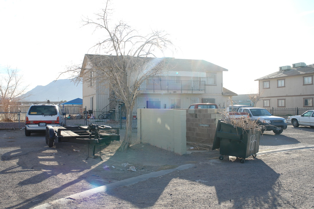 Kell Estates in Las Vegas, NV - Building Photo