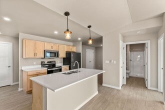 The Ponds in Johnson Creek, WI - Building Photo - Interior Photo