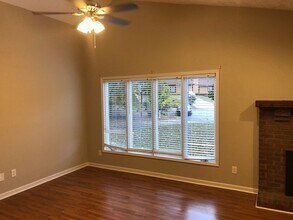 503 Burns Ct SW in Marietta, GA - Building Photo - Building Photo