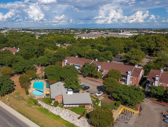 Centennial Place Apartments in Austin, TX - Building Photo - Building Photo