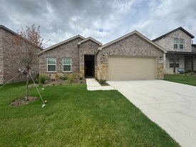 16113 Isles Dr in Haslet, TX - Building Photo