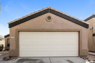 12433 W Larkspur Rd in El Mirage, AZ - Building Photo