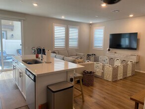 40578 Birchfield Dr in Temecula, CA - Building Photo - Building Photo