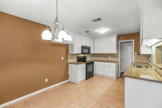 622 Land Grant Dr in Richmond, TX - Foto de edificio - Building Photo