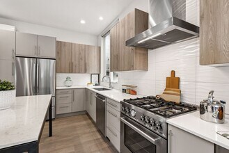 812 25th Ave S in Seattle, WA - Building Photo - Building Photo