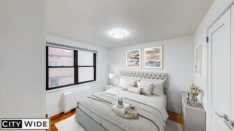 96 Fifth Ave in New York, NY - Building Photo