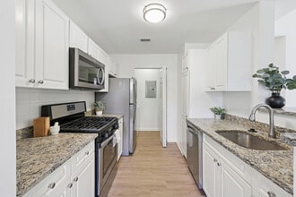 The Estates in Hull, MA - Foto de edificio - Building Photo