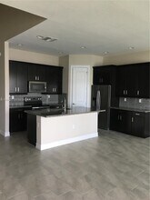 1501 SW 113th Ave in Pembroke Pines, FL - Building Photo - Building Photo