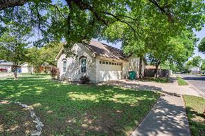 501 Elm Ct in Cedar Park, TX - Building Photo - Building Photo