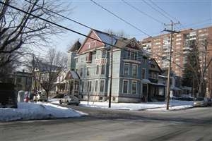 701 Lodi St in Syracuse, NY - Building Photo