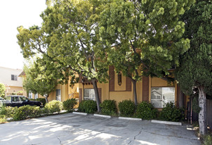 4627 Campus Ave Apartments