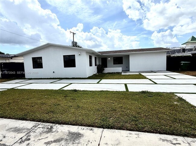 9410 SW 55th St in Miami, FL - Building Photo - Building Photo
