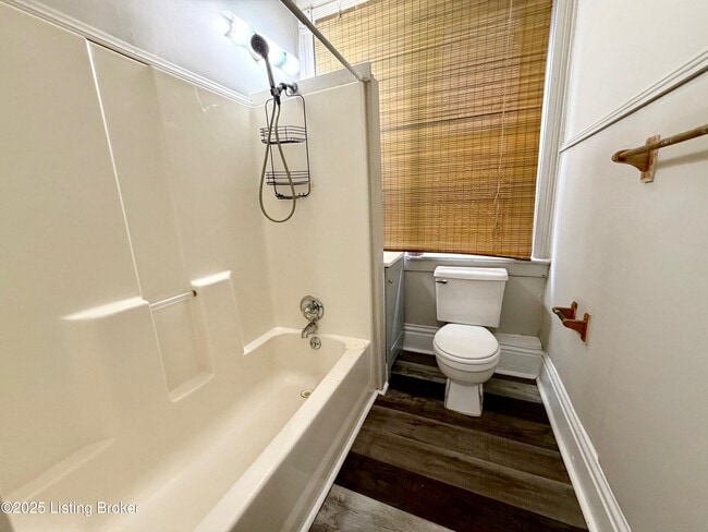 1503 S 4th St in Louisville, KY - Foto de edificio - Building Photo