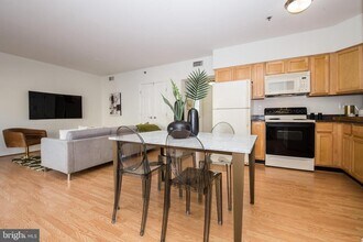 1030 N 2nd St in Philadelphia, PA - Building Photo - Building Photo