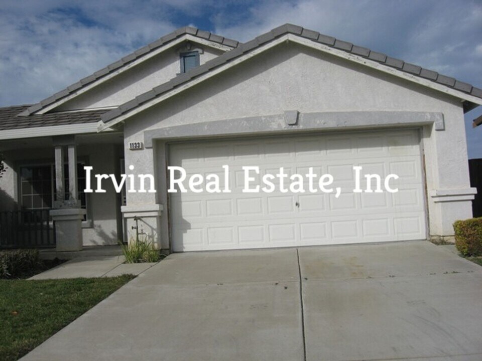 1133 Rockspring Way in Antioch, CA - Building Photo