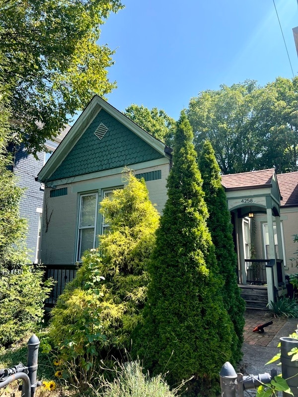 property at 4258 Williamson Pl