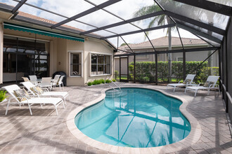 10240 Blue Heron Cove in West Palm Beach, FL - Building Photo - Building Photo