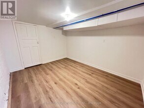 82 Curzon St in Toronto, ON - Building Photo - Building Photo