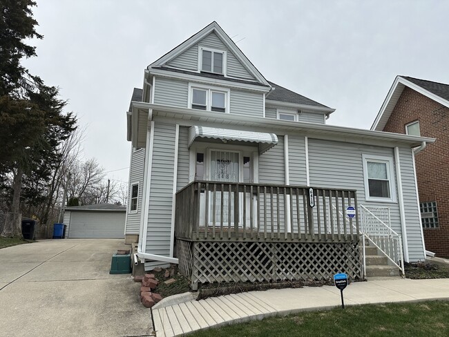 property at 6418 N Newark Ave