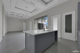 17 Viola St in Mission, TX - Building Photo - Building Photo