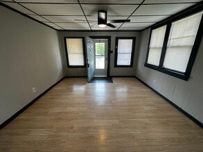 1814 Savannah Ave in St. Joseph, MO - Building Photo - Building Photo