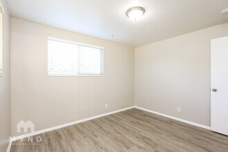 108 Millerberg Dr in Sandy, UT - Building Photo - Building Photo