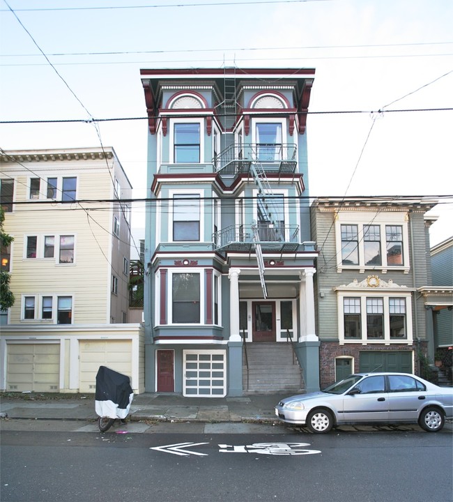 1429 Page St in San Francisco, CA - Foto de edificio - Building Photo