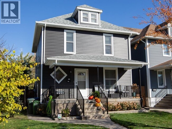 property at 1042 Moy Ave