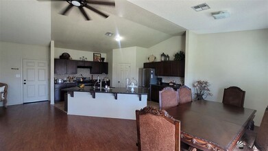 7689 E 41st St in Yuma, AZ - Building Photo - Building Photo