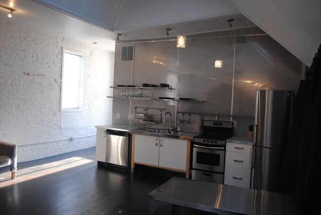 115 S 8th St in Opelika, AL - Building Photo - Building Photo